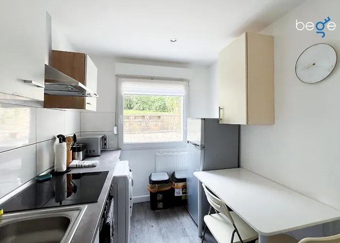 Bege Primework هاغين